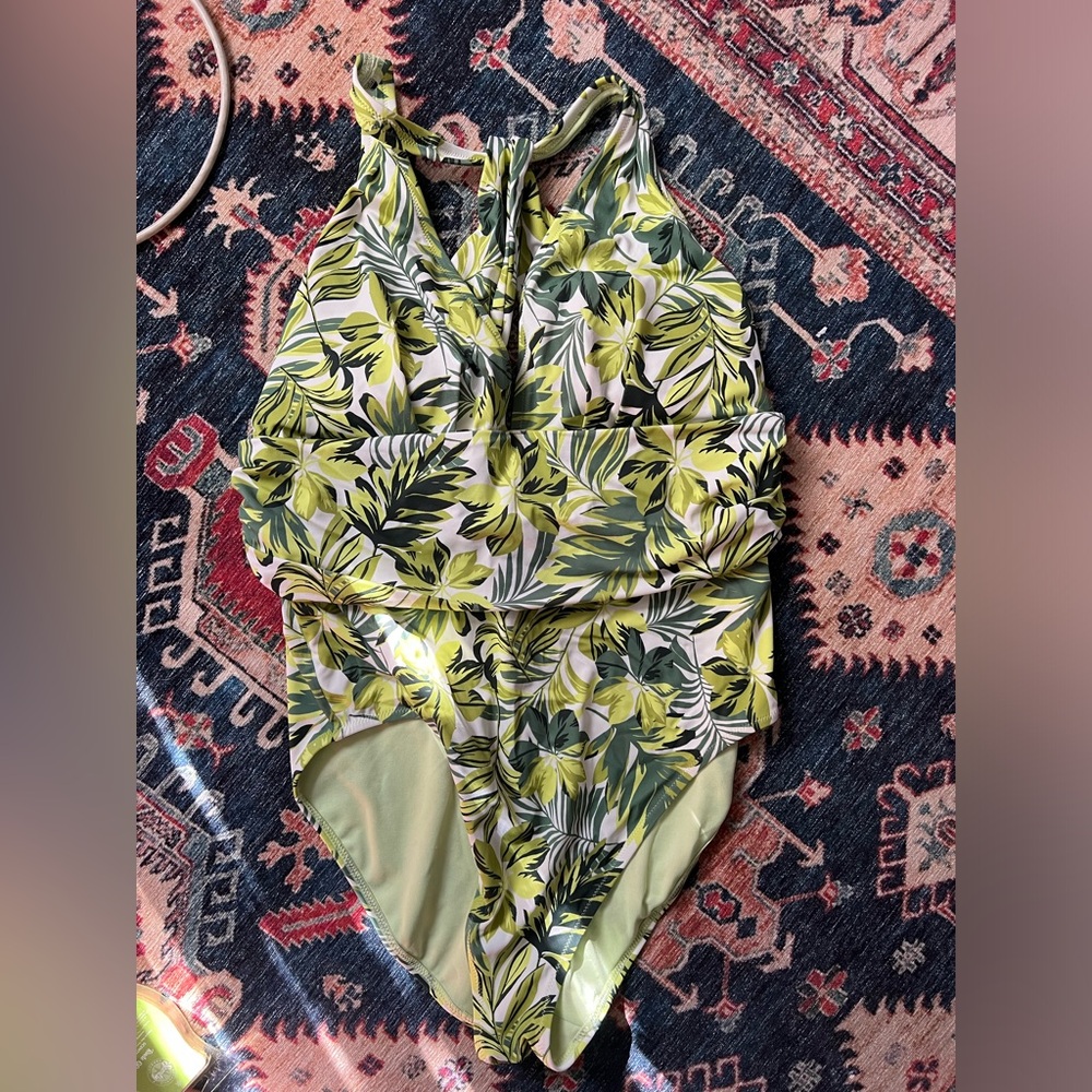 Adore Me like new Monroe tropical green one piece swimsuit 2x